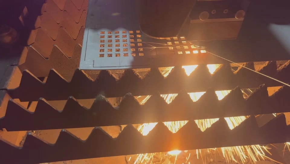 Premium Stainless Steel Hidden Grid Floor Drain with Base – Эфектыўны дрэнаж