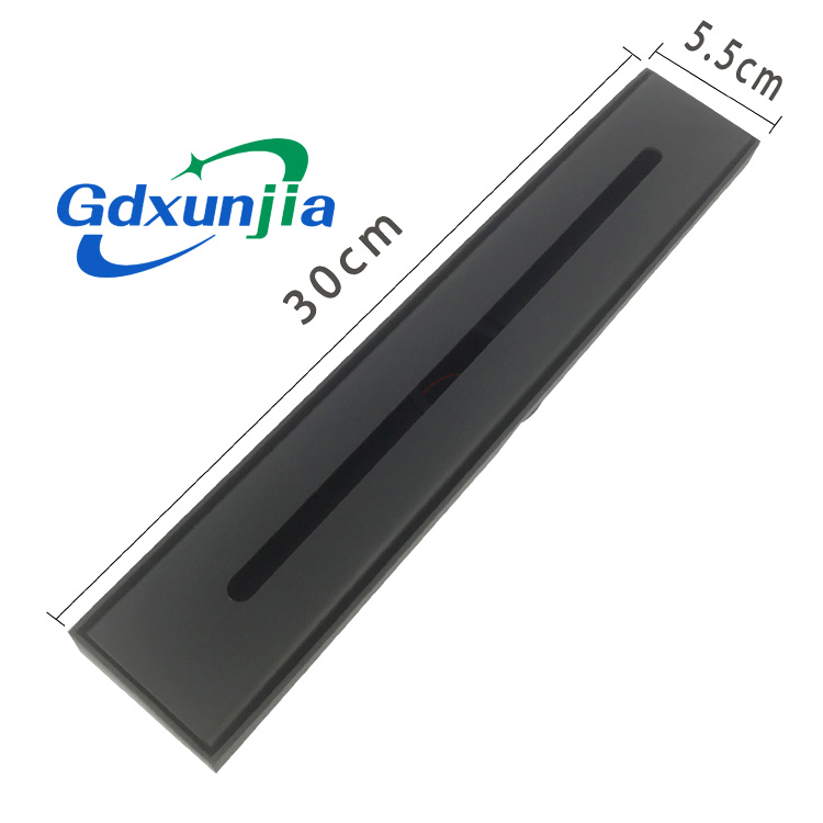 Drenaje de piso largo y recto, desagüe de piso gris con pistola cuadrada de gran desplazamiento