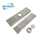 Ванна бөлмөсүндө көрүнбөгөн чоң дренаж коюуланган тик бурчтуу дат баспас болоттон жасалган полдун дренажы